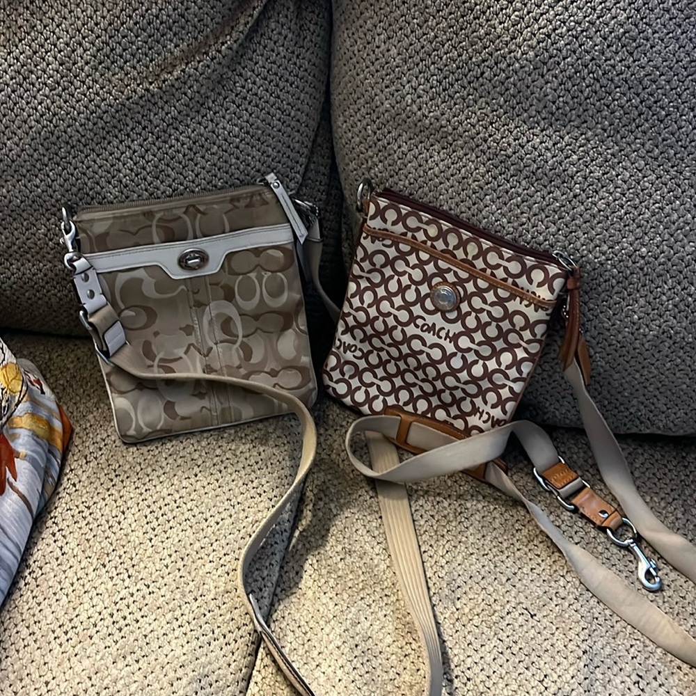 Set of 2 Coach crossbody bags 💼